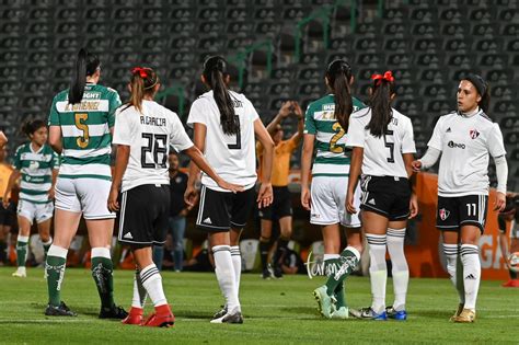 Adriana Iturbide Claudia Ibarra Ana García Santos vs Atlas C2019