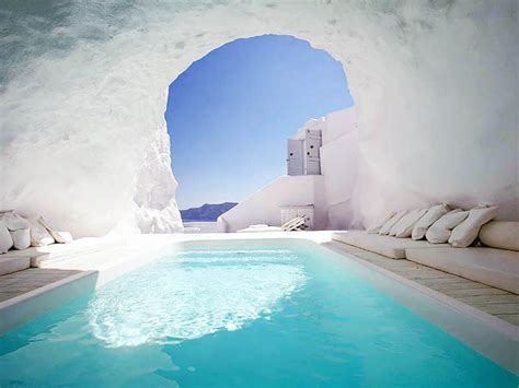 The 10 Best Hotel Pools in the World | Katikies hotel santorini, Dream ...