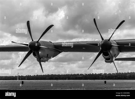 Lockheed Martin C 130j Super Hercules Banque De Photographies Et D