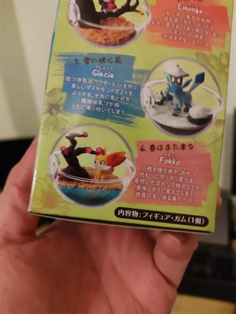 Pokemon Swing Vignette Collection Mew Charizard Pikachu Fennekin