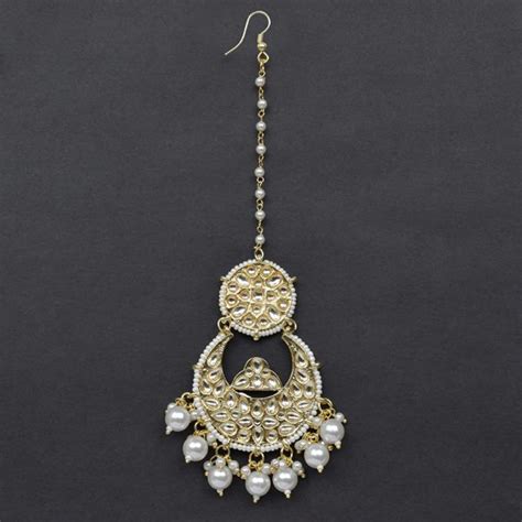 Traditional Gold Plated Kundan Chandbali Maang Tikka Beatnik