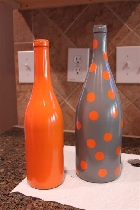 Diy Spray Paint Wine Bottles For A Unique Touch Puck Wedding