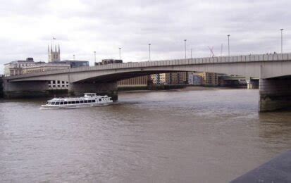 London Bridge: History, significance, features