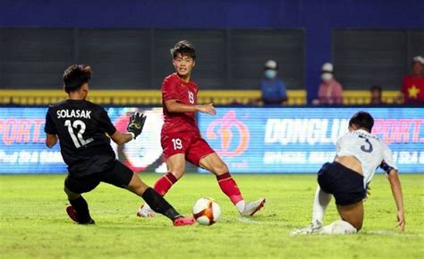 Nữ Việt Nam vào chung kết SEA Games HLV Troussier tự tin giành HCV