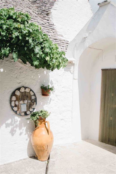 Alberobello, Puglia, Italy | Story | Hero Traveler