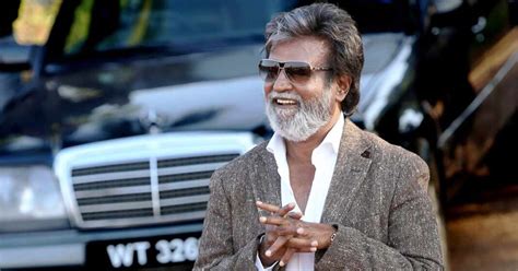 Rajinikanth Fans Go Crazy & Chant "Thalaivar, Thalaivar" On His Arrival ...