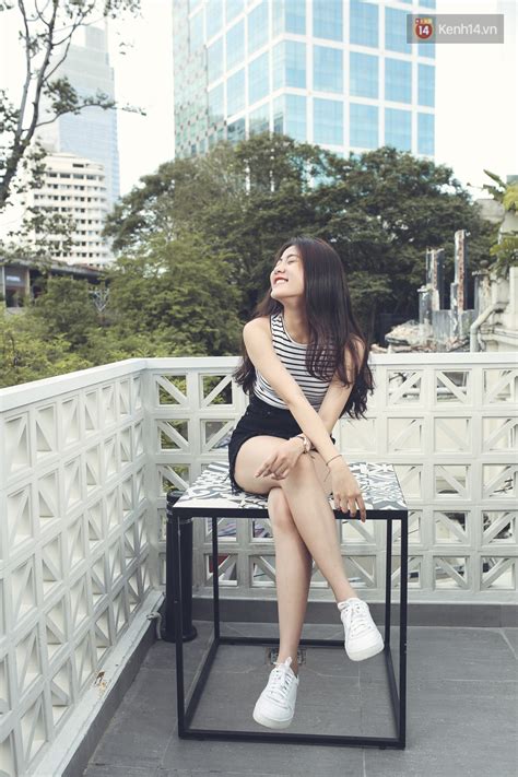 C N Ng Xinh P Hot Nh T Instagram Vi T N M L Ai