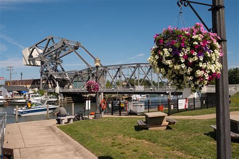 Historic Bridge Street (Ashtabula) - 2021 All You Need to Know BEFORE You Go (with Photos ...