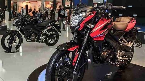 Pulsar 150 Ns Es Mas Rapida Que La Yamaha R15 Moteros Colombia