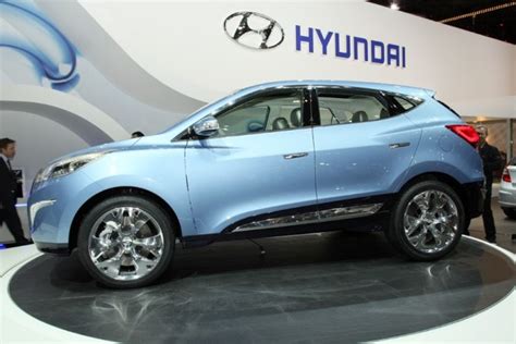 Hyundai Ix Onic Concept First Pictures At Geneva Autoevolution