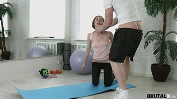 Práctica de sexo anal duro Stefanie teen porn XVIDEOS