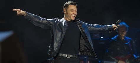 News Radioitalia Tiziano Ferro Con La Figlia Racconta Come Sta Ci