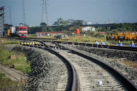 Progres Pembangunan Kereta Cepat Jakarta Bandung Antara Foto