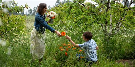 Apricot Lane Farms Mother S Day On A Farm Conejo Valley