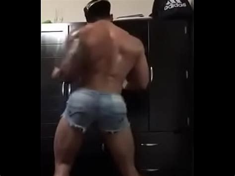 Boy Causando Na Academia Depois Do Treino Xvideos
