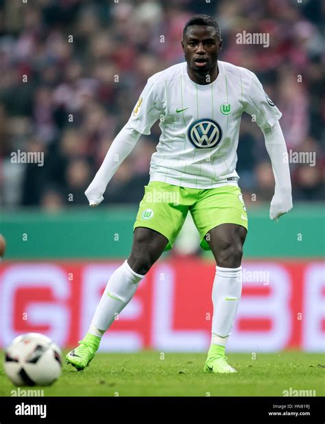 Wolfsburg S Paul Georges Ntep During The Dfb Cup Soccer Match Between