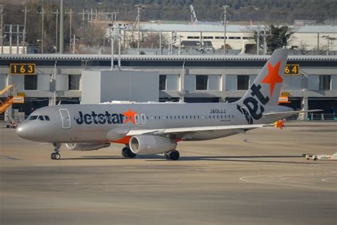 ジェットスター・ジャパン Airbus A320 Ja01jj 成田国際空港 航空フォト By Jpさん 撮影2015年01月13日