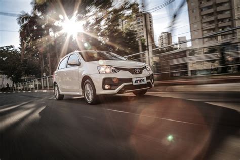 Toyota Etios 2018 Chega Design Renovado