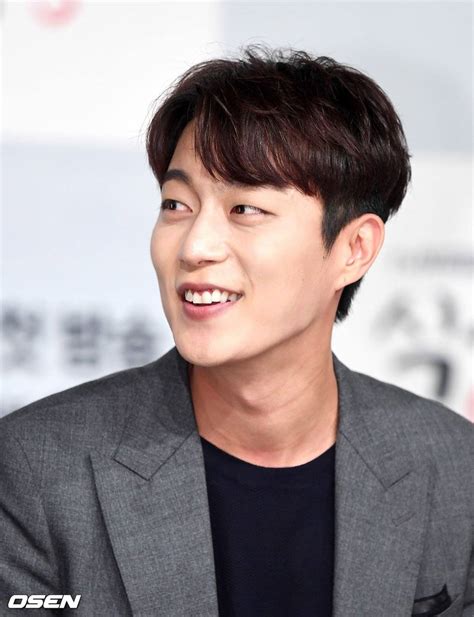 Yoon Doo Joon Picture 윤두준 Hancinema