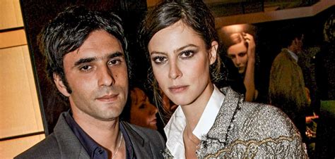 PHOTOS Il Y A 13 Ans Samuel Benchetrit Roucoulait Avec Anna Mouglalis