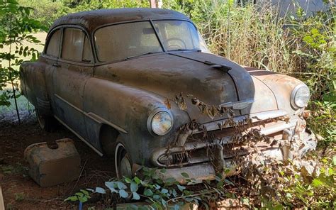 Garden Find Chevrolet Styleline Deluxe Barn Finds