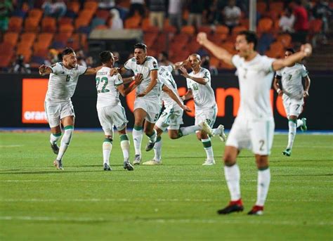 Moment Algeria Won 2019 AFCON, Players Bow And Pray (Photos) - Sports ...