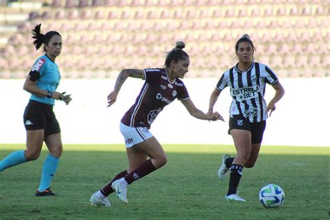 Fut Feminino Fora de casa Ceará luta muito mas é superado pela