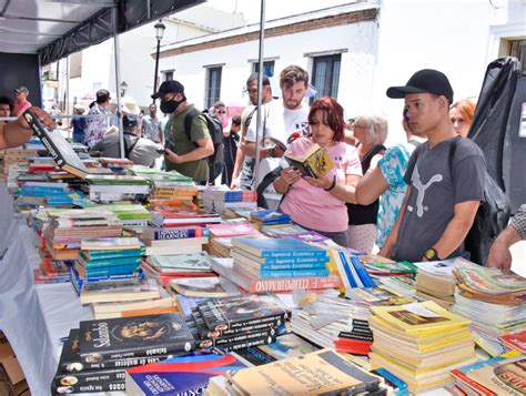 Cultura reporta incremento en venta de libros durante cuarto día de la