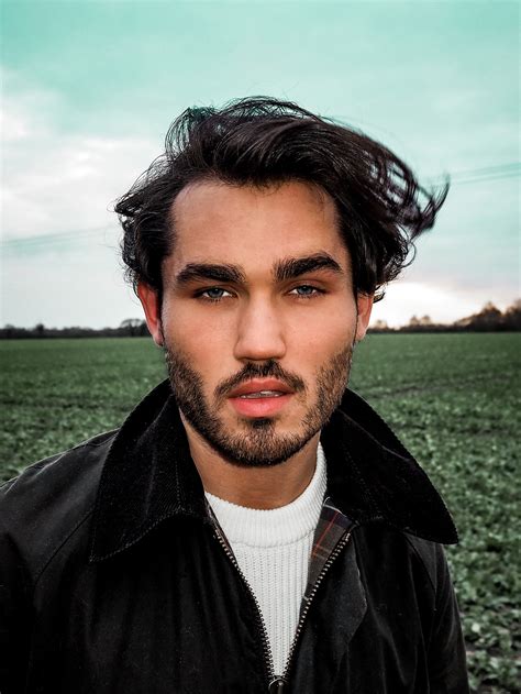 Premiere Korres X Moss Kena Lets Get Naked Wonderland