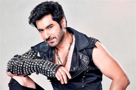 Jeet (Bengali Actor) Biography, Lifestyle and Latest Info