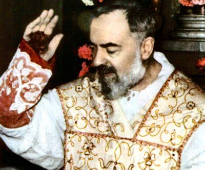 Hoje O Dia De Santo Padre Pio Veja Sua Beleza De Vida