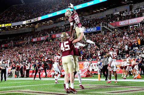 Florida State Edges Oklahoma In Cheez It Bowl Sooners Suffer First