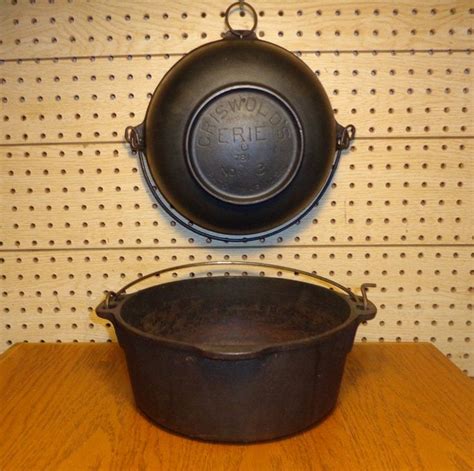 Griswold Vintage Cast Iron No 8 Dutch Oven 5 QT Wagner Ware Etsy