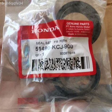 Genuine Honda Front Fork Dust Seal Oil Seal Honda TMX Supremo PCX150