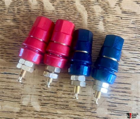 Superior Electric 5 Way Binding Posts Gold Plated Banana Plugs For