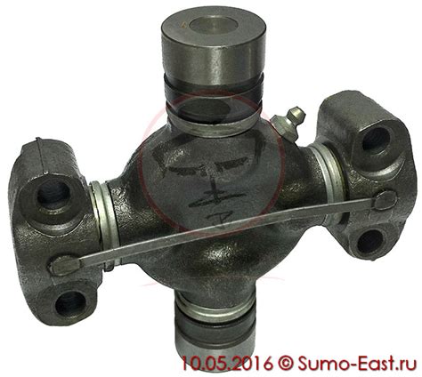 GMB GUKO-29 - крестовина 33,33 x 42.88 mm