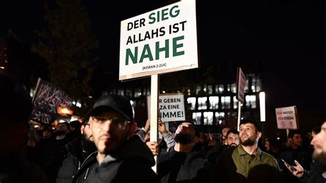 Kommentar Zum Gedenktag Unterwerfung Islamischer Staat Deutschland