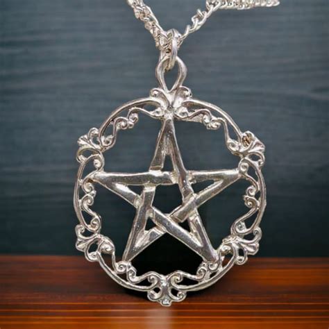 Pentagram Necklace - Etsy