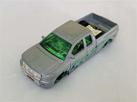 Hot Wheels Nissan Titan