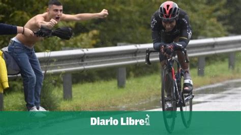 El Ecuatoriano Jhonatan Narv Ez Gana En Solitario La Etapa Del Giro