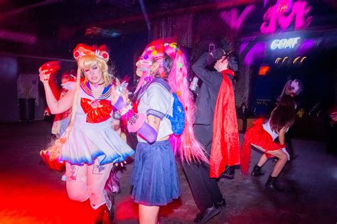 Photo gallery: 'Sailor Moon' fans bring the superhero to a rave in Brooklyn | Mashable