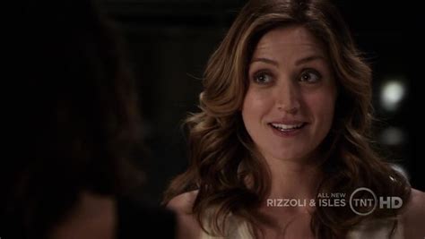 Rizzoli And Isles 1x03 Sympathy For The Devil Maura Isles Image 14216033 Fanpop