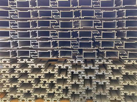 China Industry 2020 Aluminum Extrusion T Slot Aluminium Profiles