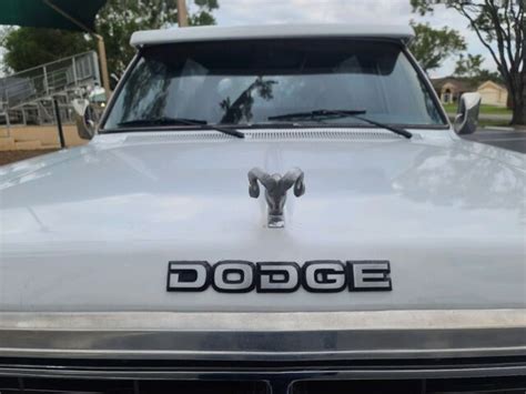 Dodge Ramcharger Suv White Wd Automatic Aw For Sale