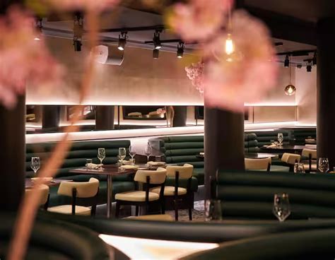 Smart room technology arrives at the westminster london curio collection by hilton 10