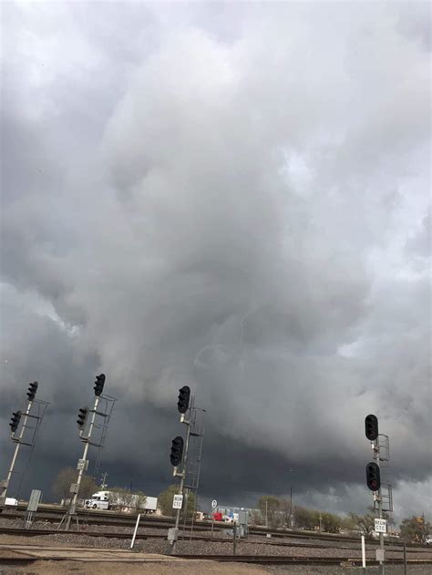 This was sent to me from my friend in Clovis, NM. Just a small rope