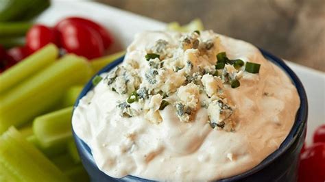 Best Ever Bleu Cheese Dip