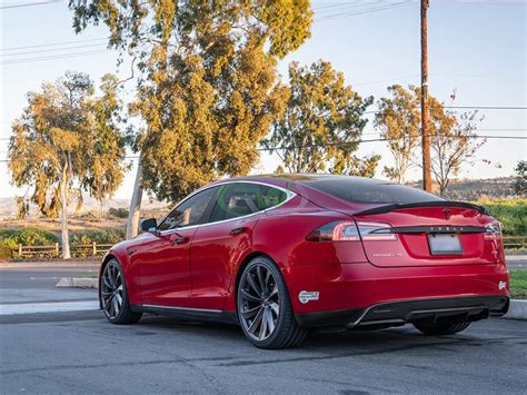 Tesla Model S Carbon Fiber Rear Diffuser