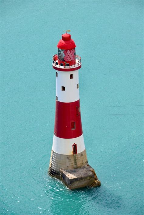 157 Lighthouse Puns, Lighthouse Captions & Lighthouse Quotes! - CaptionCreatorz