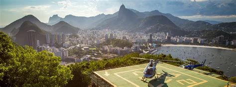 Torne a viagem ao rio memoravel Experiência de voar de helicóptero